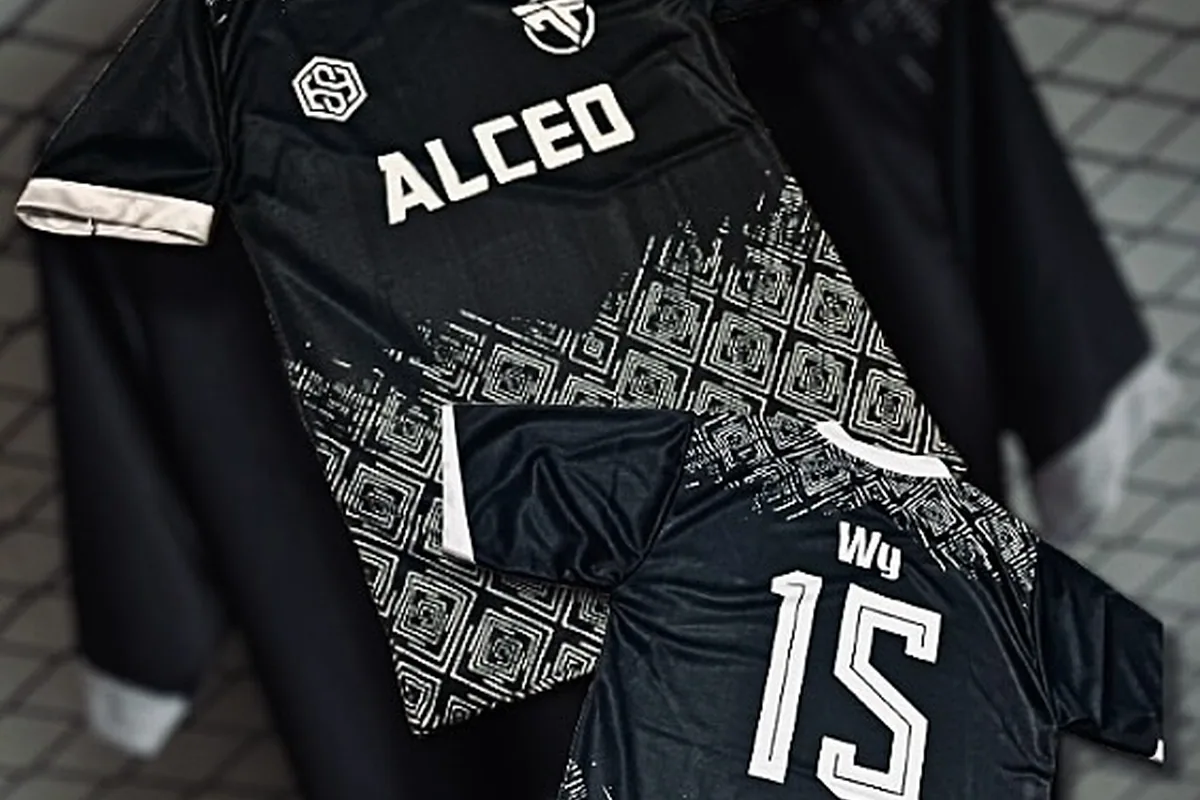 Cara Merawat Jersey Custom agar Awet, Tidak Luntur, dan Tidak Bau