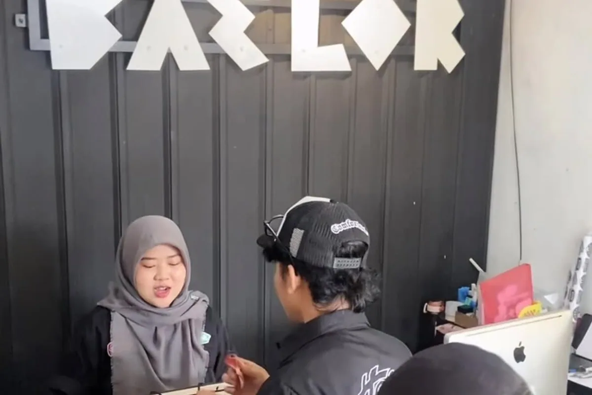 Jersey & Kaos Custom Paron, Ngawi — 4 Konveksi Terpercaya, Antar ke Desa